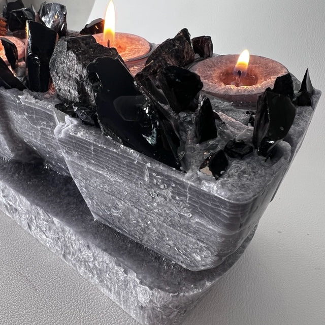LUNAR TEMPEST 01 - Kat & Gio Aromatherapy Crystal Gemstone Candles 