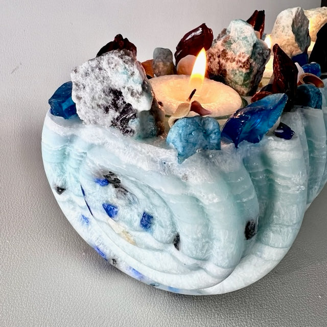 COSMIC ATOLL 04 - Kat & Gio Aromatherapy Crystal Gemstone Candles 