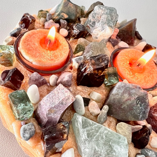 GLACIAL DUNE 01 - Kat & Gio Aromatherapy Crystal Gemstone Candles 